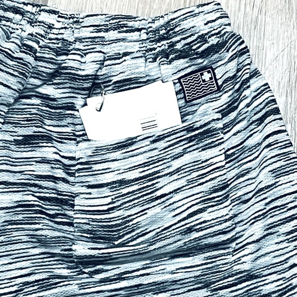 Pink Dolphin Marble Weave Sweat Shorts Men's Large in Grey - Picture 6 of 10